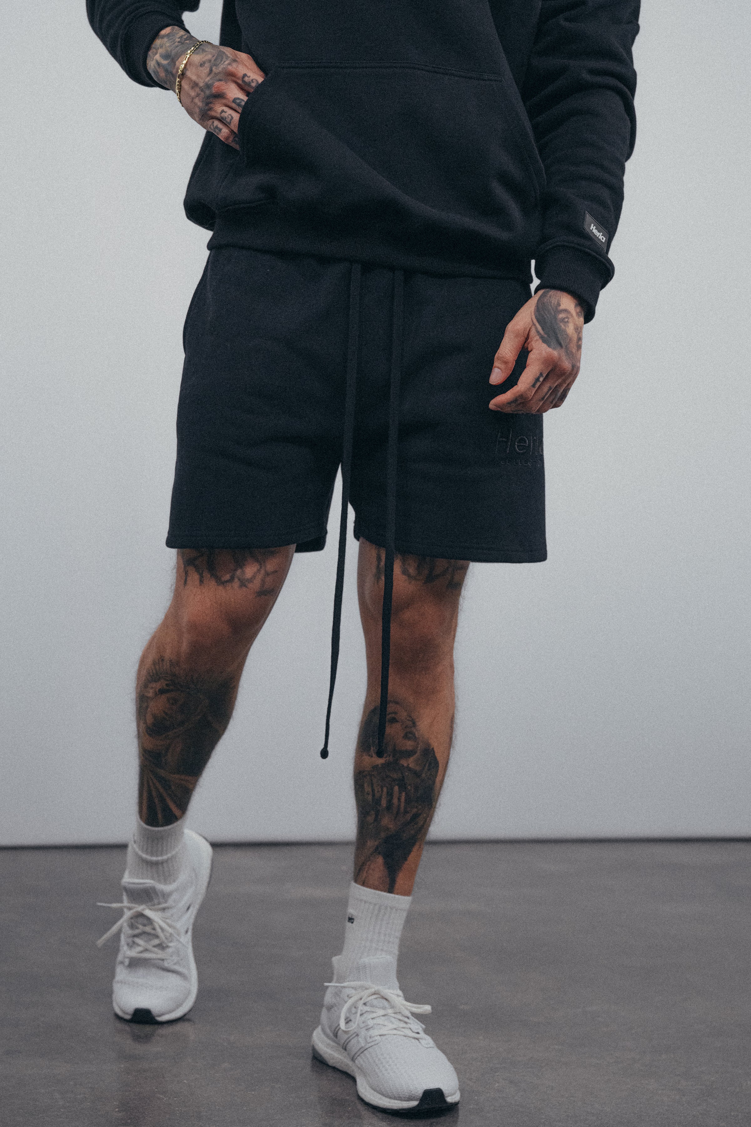 Heria Fleece Shorts - Black - Image 2