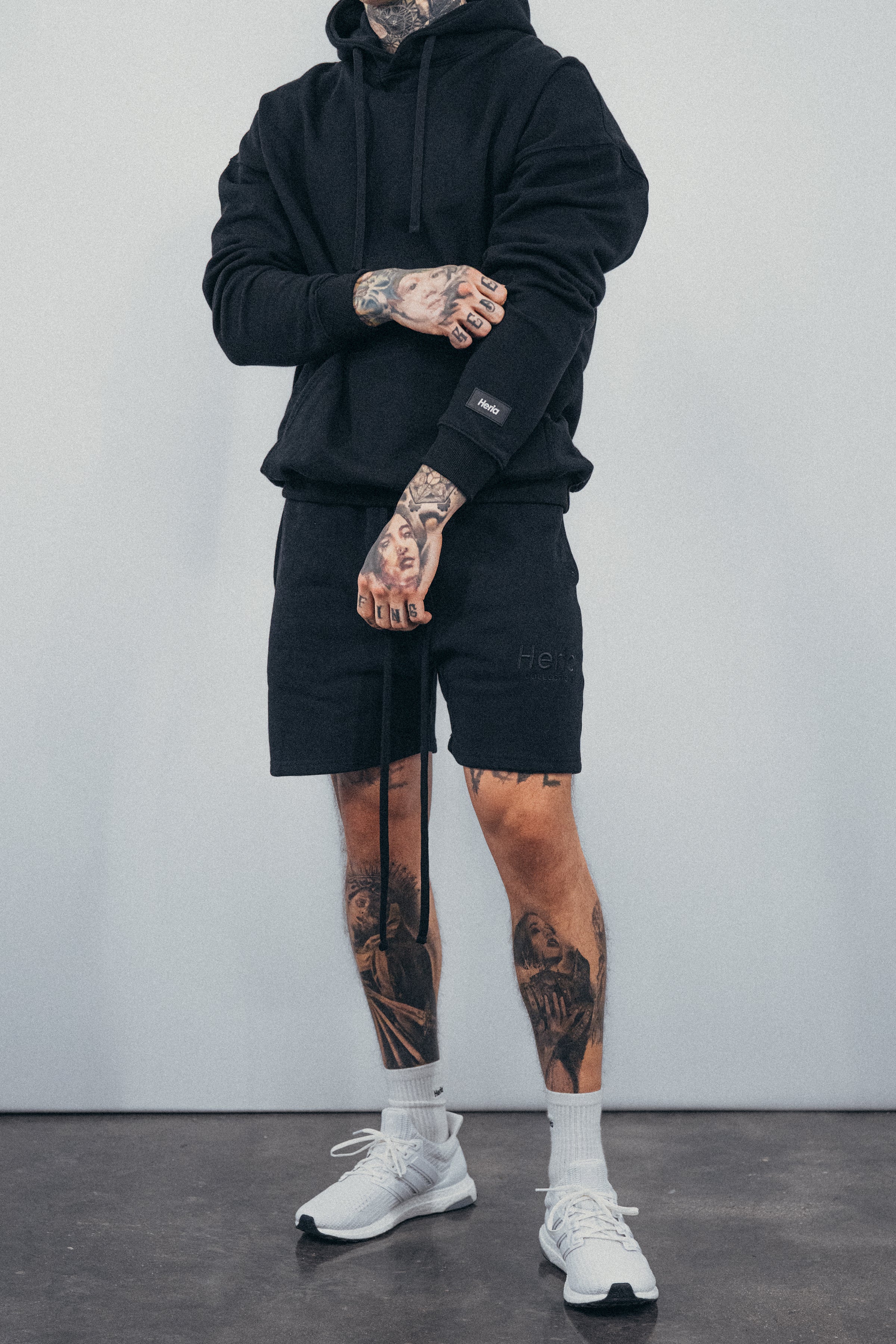 Heria Fleece Shorts - Black - Image 3