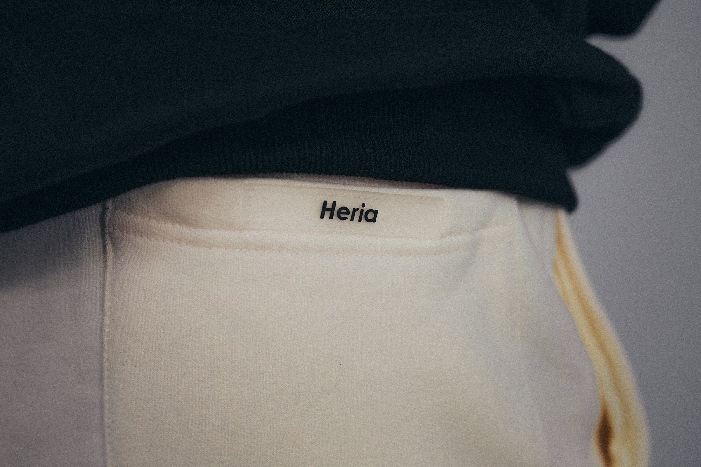 Heria Fleece Shorts - Cream - Image 6