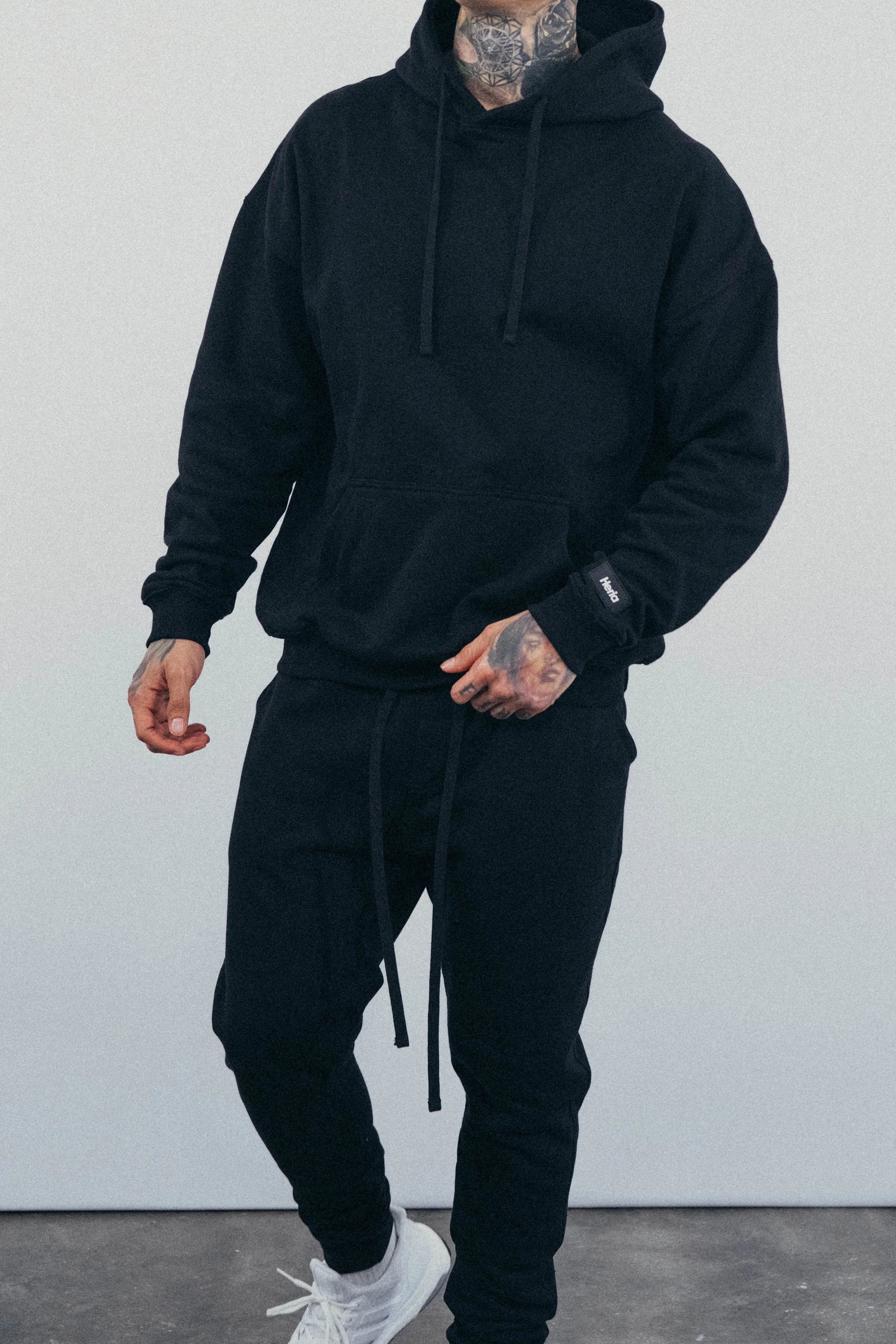Heria Hoodie - Black - Image 4