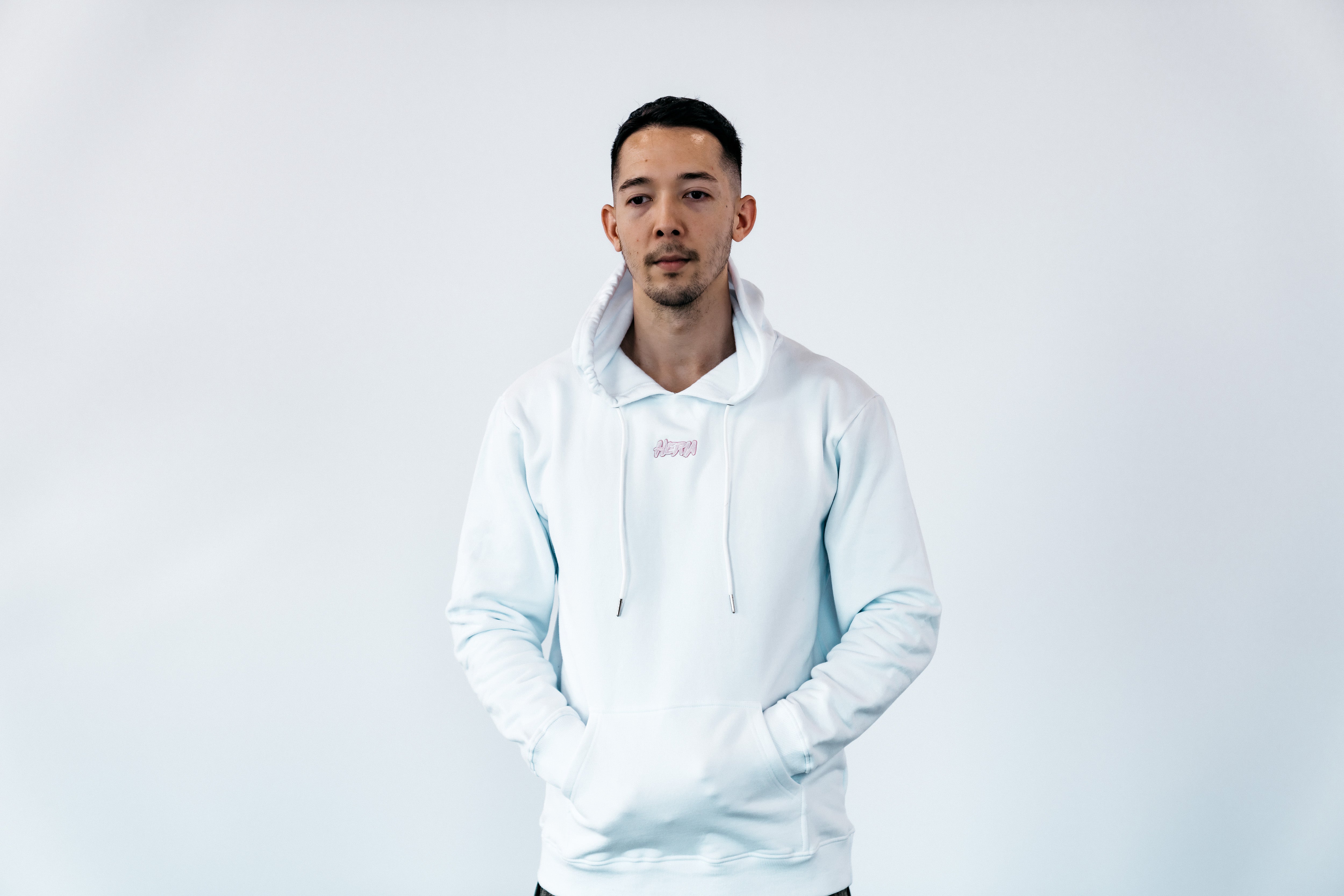 Heria Patch Hoodie - White - Image 3