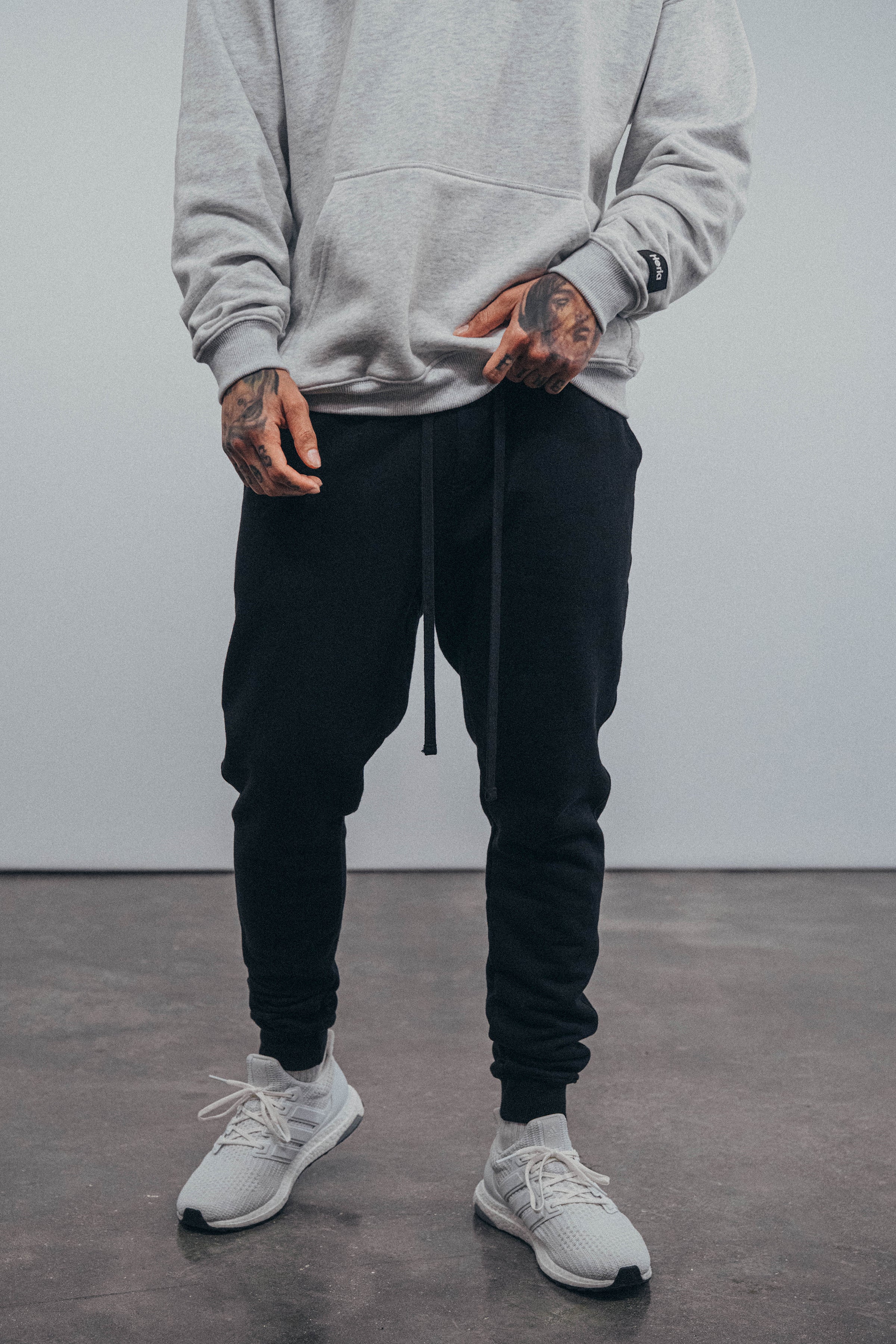 Heria Joggers - Black - Image 4