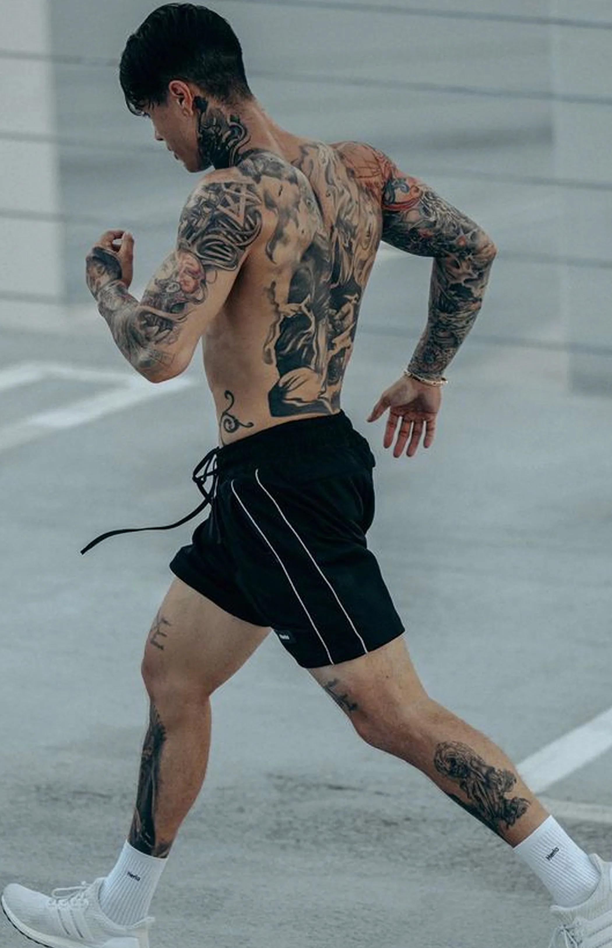 Heria Mesh Shorts with 3M Reflective Piping - Black - Image 4